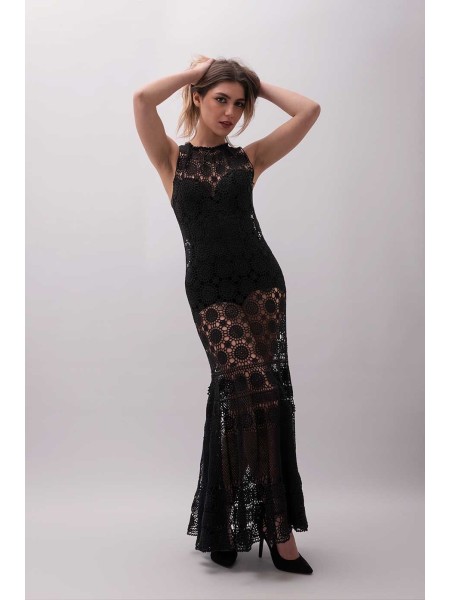 Abito lungo a sirena fatto a mano ad uncinetto Peschici