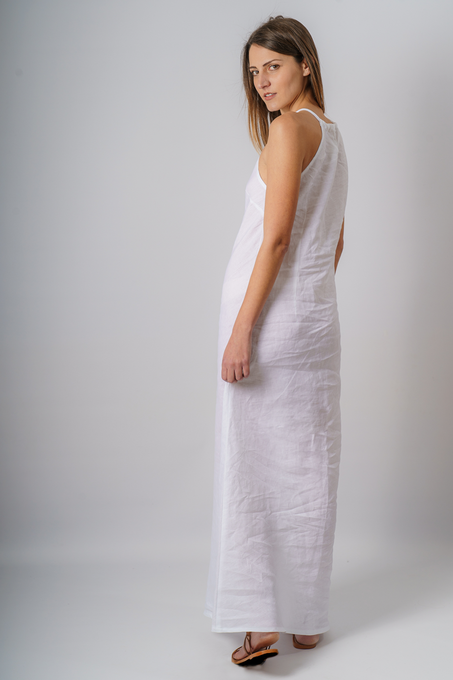 Abito sartoriale puro lino taglio a sbieco San...