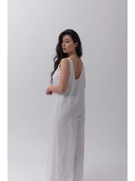 Tuta sartoriale in puro lino e uncinetto Alberobello